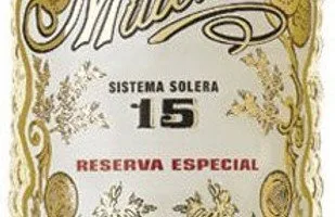 Etiquette de rhum portant la mention Solera