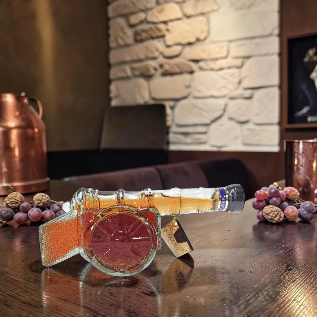 Brandy Arménien Samvel 10 ans - Canon